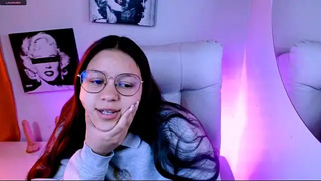 SamanthaRoldaan online show from 03/09/26, 02:43