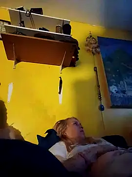 AutumnLights420 online show from 12/19/25, 02:40