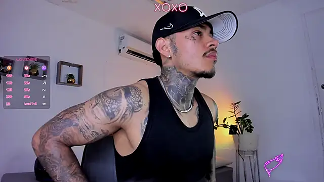 JordanSmiith  online show from 02/07/25, 07:59