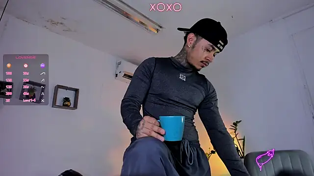 JordanSmiith  online show from 02/11/25, 08:10