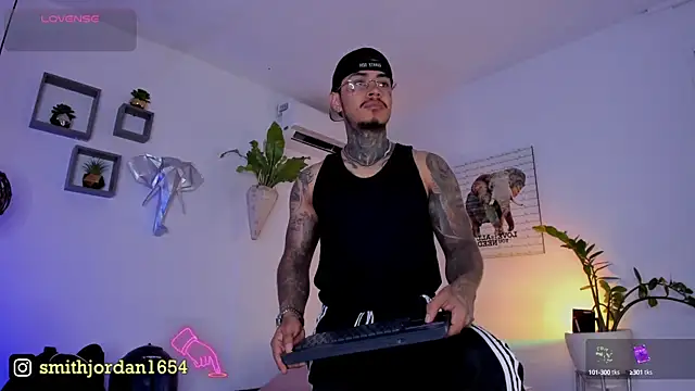 JordanSmiith  online show from 03/21/25, 09:12