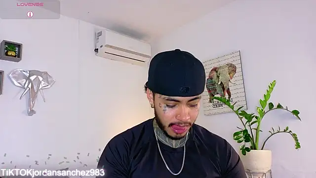 Snapshot of JordanSmiith_ chatting on 02/03/26, 02:53 JordanSmiith online show from 02/03/26, 02:53