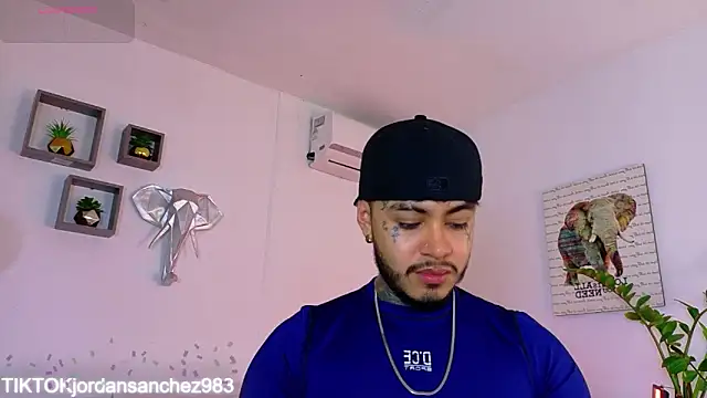 Snapshot of JordanSmiith_ chatting on 02/13/26, 08:16 JordanSmiith online show from 02/13/26, 08:16