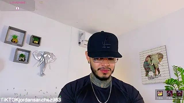 Snapshot of JordanSmiith_ chatting on 02/18/26, 08:38 JordanSmiith online show from 02/18/26, 08:38