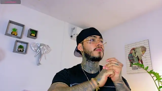 Snapshot of JordanSmiith_ chatting on 03/02/26, 08:15 JordanSmiith online show from 03/02/26, 08:15