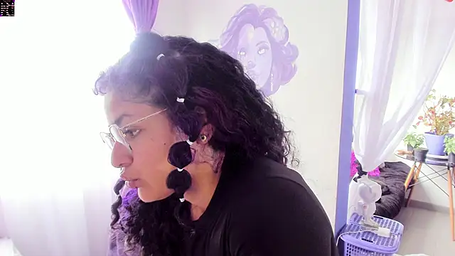 witchviolet online show from 11/10/25, 07:35