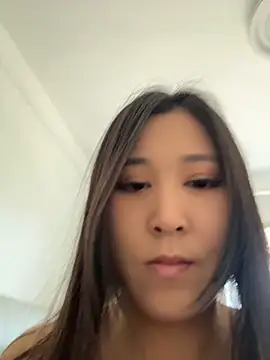 Snapshot of Fannywell chatting on 05/30/26, 05:59 Fannywell online show from 05/30/26, 05:59