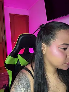 leila 22 online show from 03/02/26, 07:59