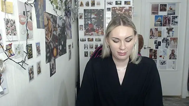 CapriScorpion online show from 01/13/25, 01:39