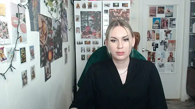 CapriScorpion online show from 01/25/25, 01:08