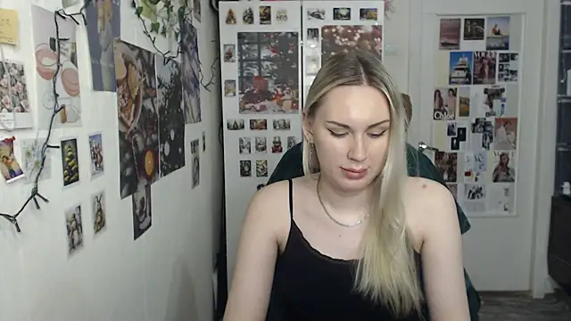 CapriScorpion online show from 01/27/25, 05:04