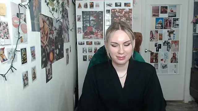 CapriScorpion online show from 01/29/25, 03:26