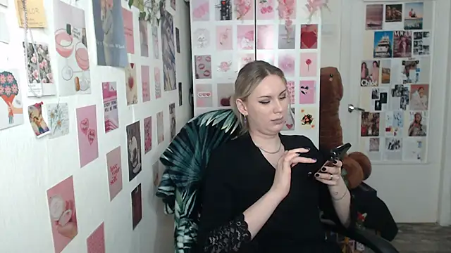 CapriScorpion online show from 03/03/25, 02:59