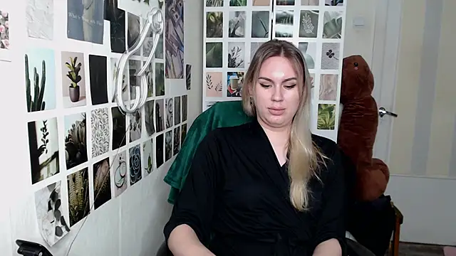 CapriScorpion online show from 10/01/25, 12:11