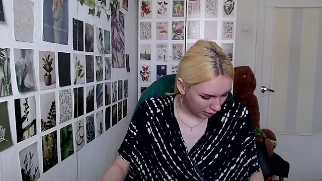 CapriScorpion online show from 04/10/26, 10:53