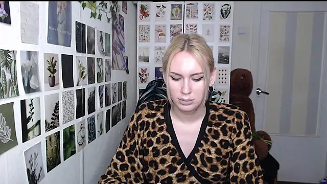 CapriScorpion online show from 06/14/26, 01:13