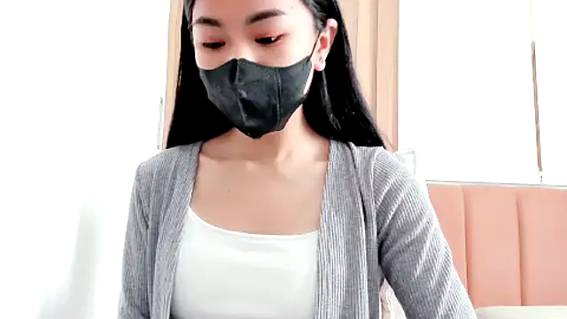 Lita-Julia online show from 02/04/25, 04:59