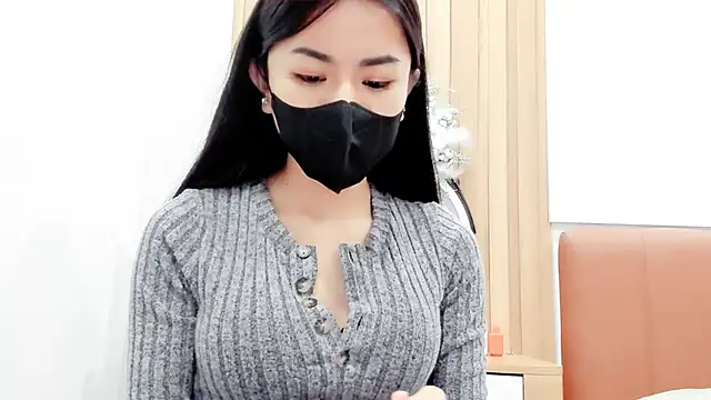 Lita-Julia online show from 02/22/25, 01:35