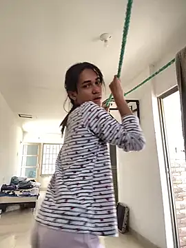 KatrinaQueen1 online show from 03/27/26, 04:29