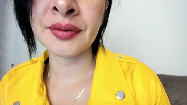 queen fetish online show from 12/12/24, 10:24