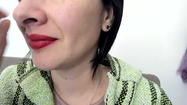 queen fetish online show from 01/17/25, 10:11