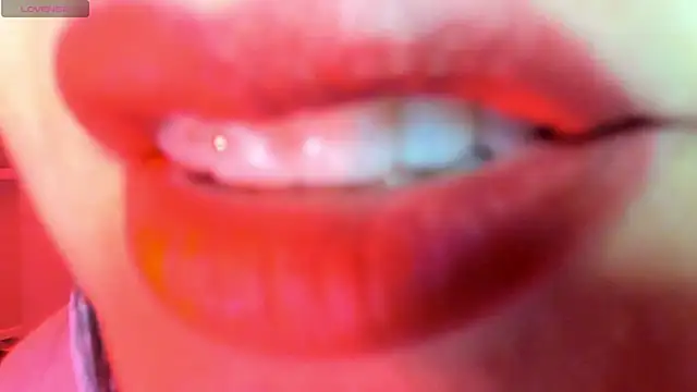 queen fetish online show from 10/16/25, 10:27