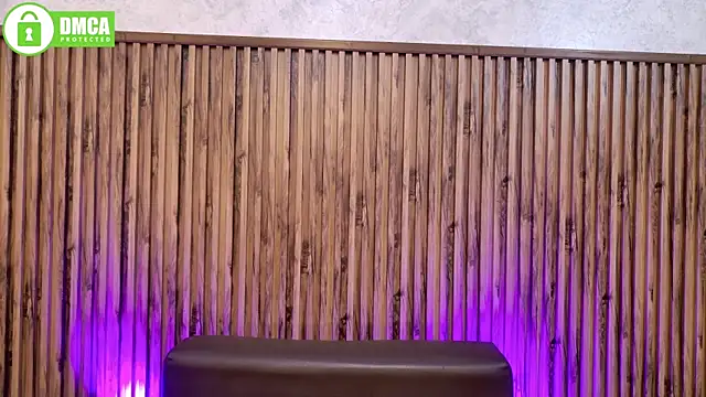 evelynjohnsoon online show from 04/18/26, 02:10