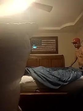 Snapshot of prettyboi6992 chatting on 02/05/26, 10:14 prettyboi6992 online show from 02/05/26, 10:14