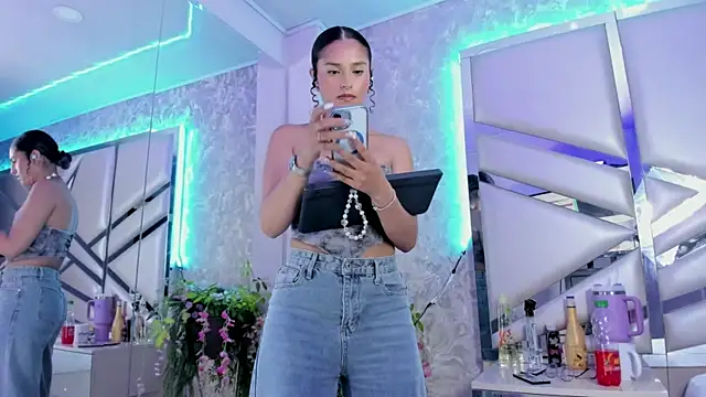 Miia002 online show from 02/01/25, 03:30