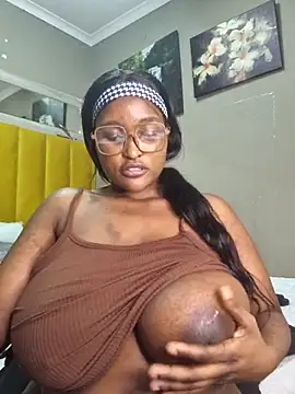 Bustygoddess32 online show from 03/01/25, 09:04