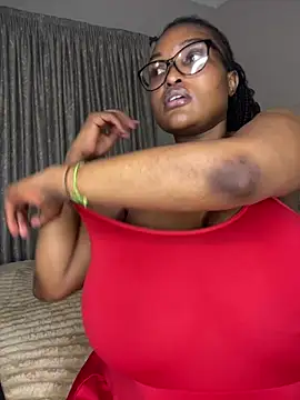 Bustygoddess32 online show from 02/14/26, 09:00