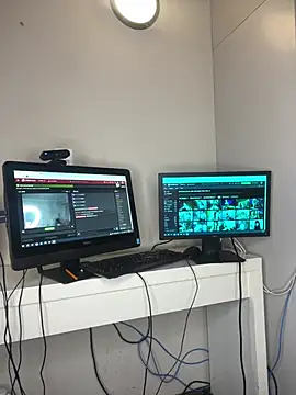 Bustygoddess32 online show from 03/01/26, 01:18