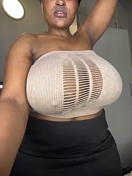 Bustygoddess32 online show from 03/21/26, 03:55