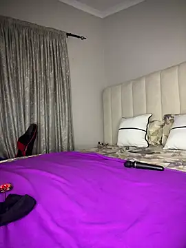 Bustygoddess32 online show from 06/04/26, 12:38