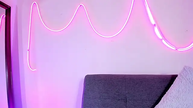 artmiaa online show from 01/04/25, 05:05