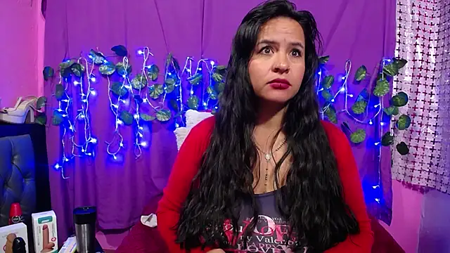 hazel 34 online show from 02/01/25, 08:18