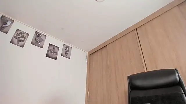 Bambi gurl online show from 03/14/25, 03:15