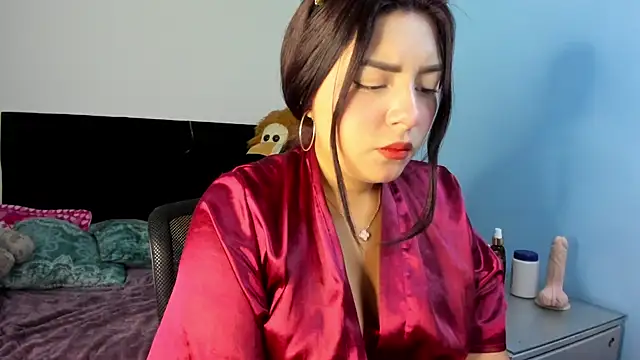 Snapshot of Charlotte_cutee18 chatting on 06/04/26, 11:05 Charlotte cutee18 online show from 06/04/26, 11:05