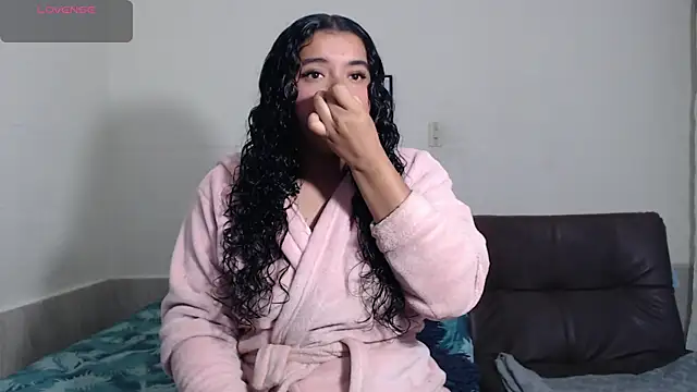 agata 22 online show from 12/23/25, 03:59