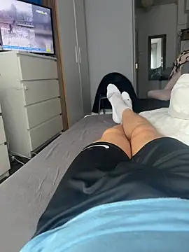 Snapshot of Arthur2288@xh chatting on 02/08/26, 01:14 Arthur2288xh online show from 02/08/26, 01:14