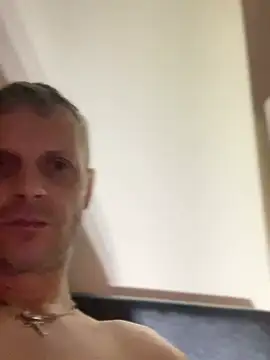 Snapshot of Arthur2288@xh chatting on 02/25/26, 01:48 Arthur2288xh online show from 02/25/26, 01:48