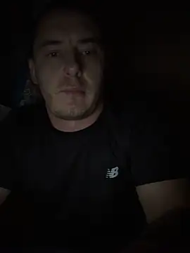 Snapshot of KristiDan chatting on 11/12/25, 04:29 KristiDan online show from 11/12/25, 04:29