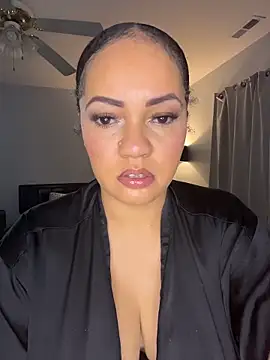 DestineeJayde online show from 10/19/25, 05:52