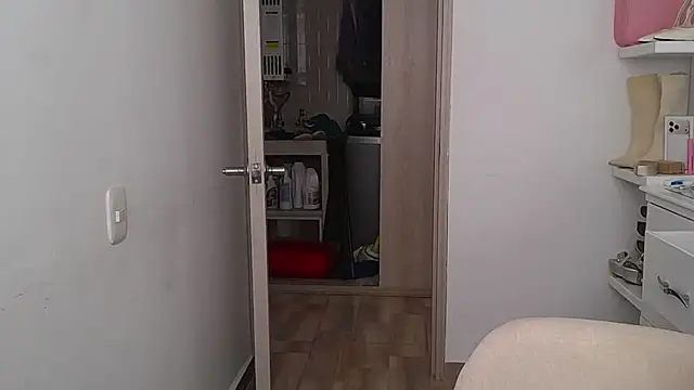 Barbie girl 69 online show from 07/17/26, 07:41