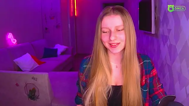 Snapshot of AmaliaQueen chatting on 01/31/25, 02:49 AmaliaQueen online show from 01/31/25, 02:49