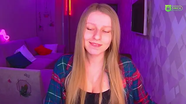 Snapshot of AmaliaQueen chatting on 02/02/25, 02:13 AmaliaQueen online show from 02/02/25, 02:13