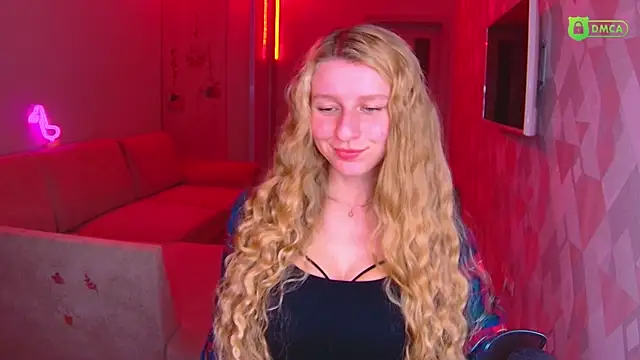 AmaliaQueen online show from 11/29/25, 03:26