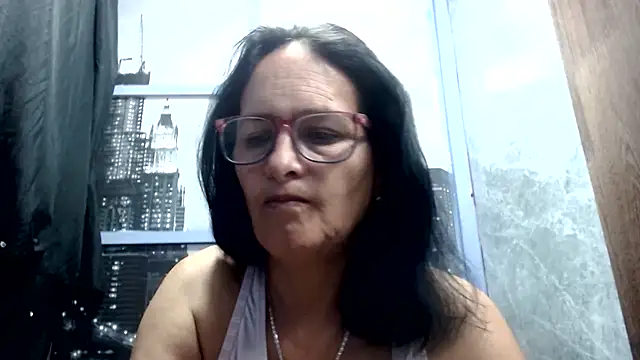Snapshot of Nastylatinaxxx chatting on 06/27/26, 12:10 Nastylatinaxxx online show from 06/27/26, 12:10