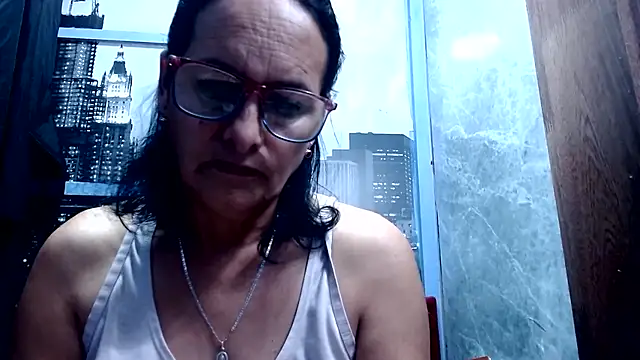 Snapshot of Nastylatinaxxx chatting on 06/28/26, 12:44 Nastylatinaxxx online show from 06/28/26, 12:44