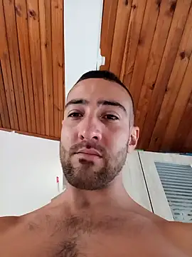 sebasxx97 online show from 01/14/25, 12:56